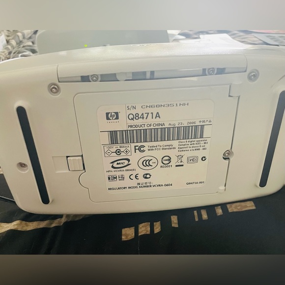 HP Photo Printer - Picture 5 of 5